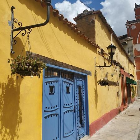 מלון San Cristóbal de Las Casas Casa Carmen מראה חיצוני תמונה